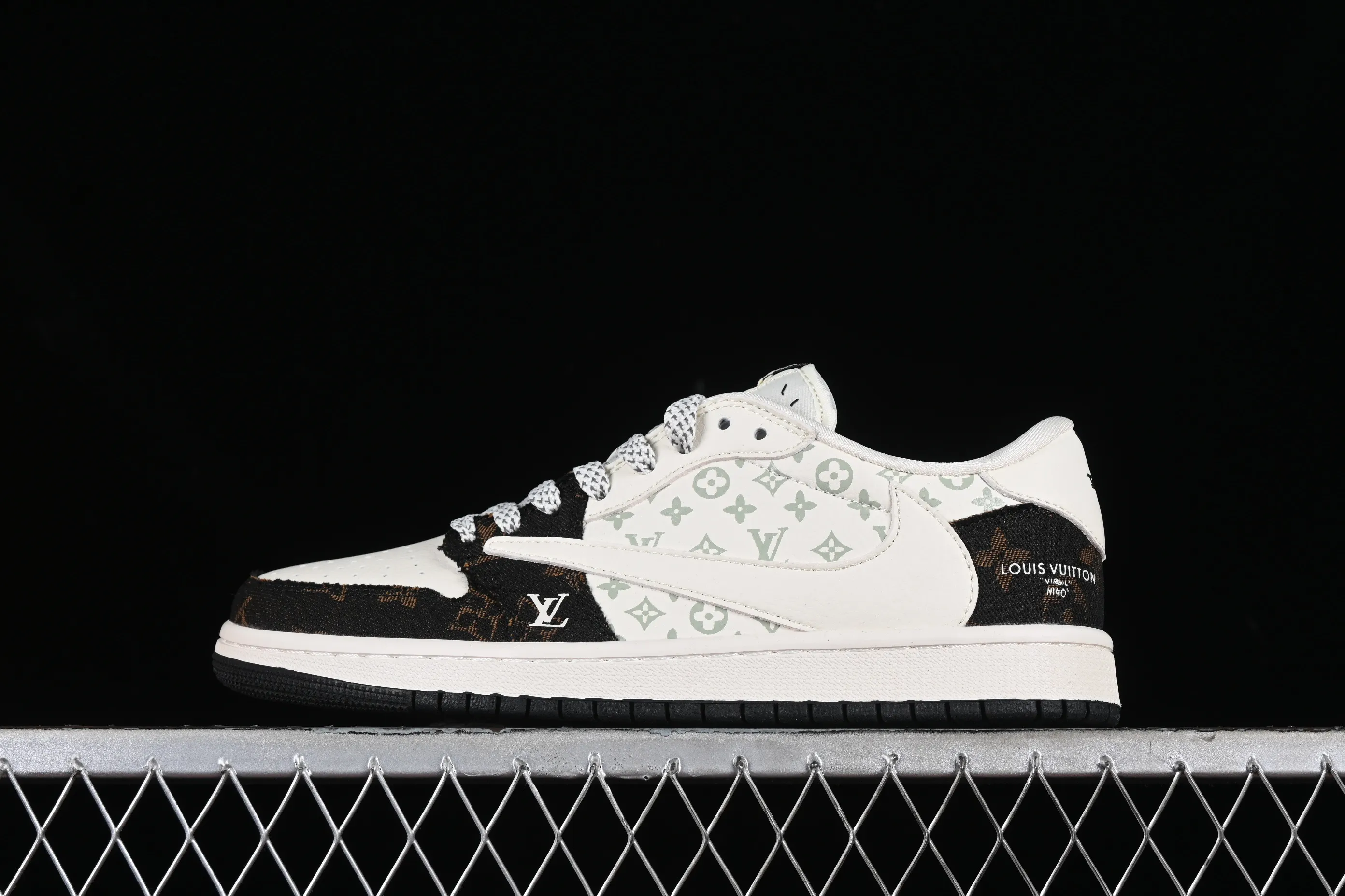 All categories Air Jordan Jordan series basketball shoes Air Jordan 1 Low High-end customized low-top sneakers Travis Scott x Fragment Design x Air Jordan 1 Low OG SP AJ1 Joe 1 LV classic black gold low-top cultural casual sneakers SJ2068-103